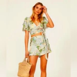 Two peice show me your mumu set